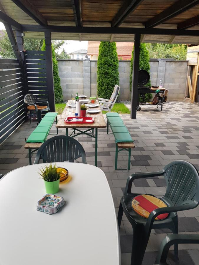 Bük Honfoglalas Apartment מראה חיצוני תמונה