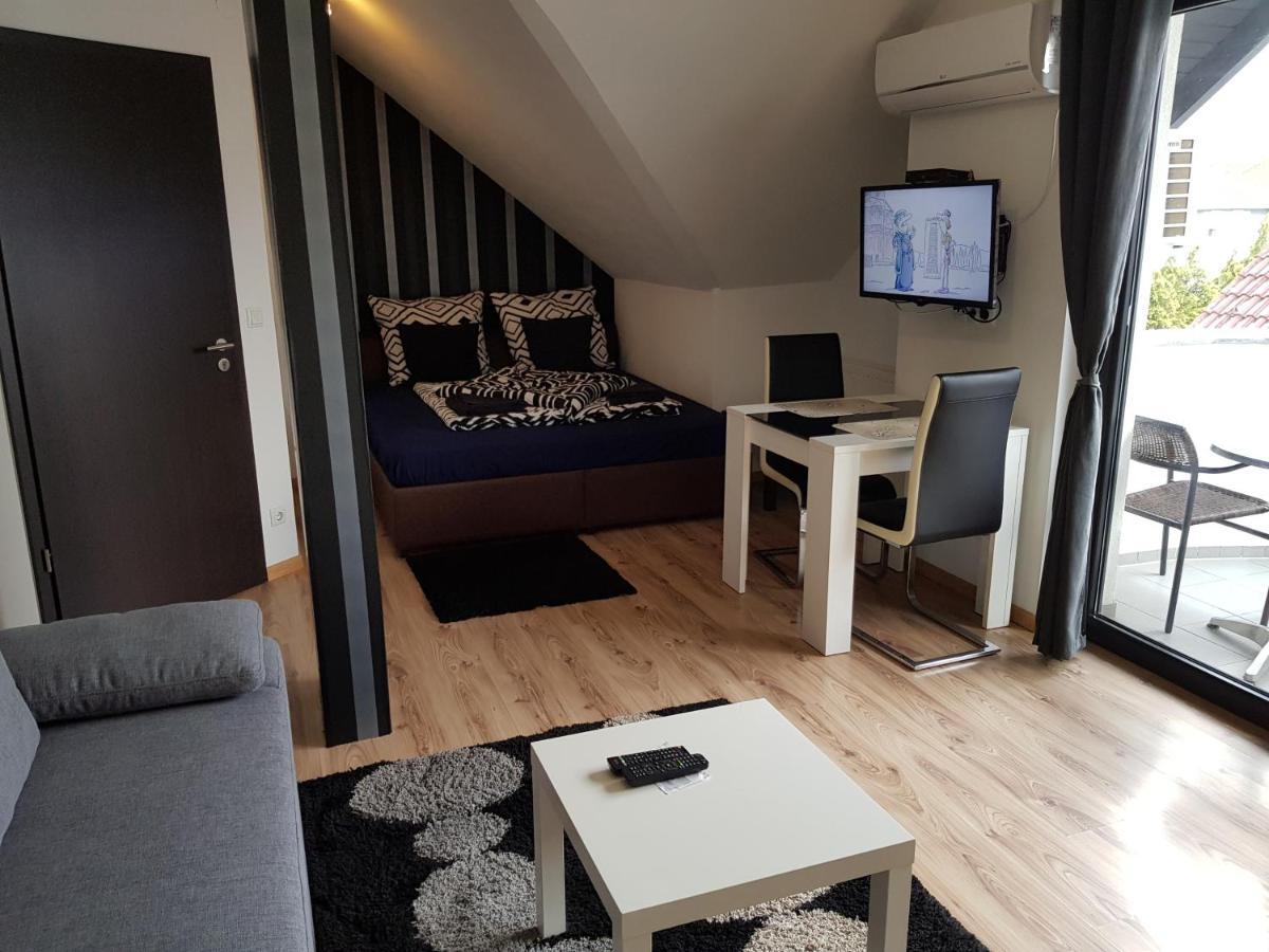 Bük Honfoglalas Apartment מראה חיצוני תמונה