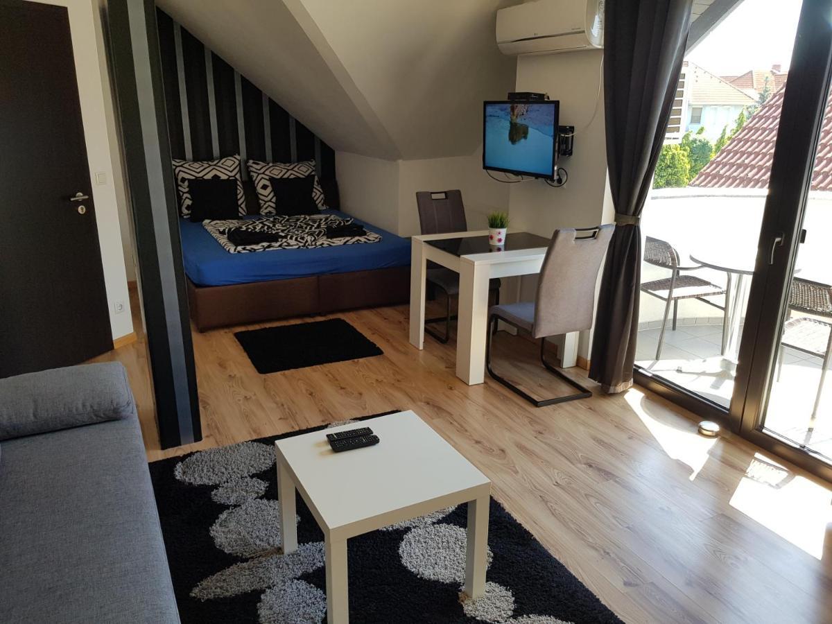 Bük Honfoglalas Apartment מראה חיצוני תמונה