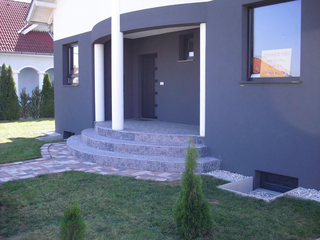 Bük Honfoglalas Apartment מראה חיצוני תמונה